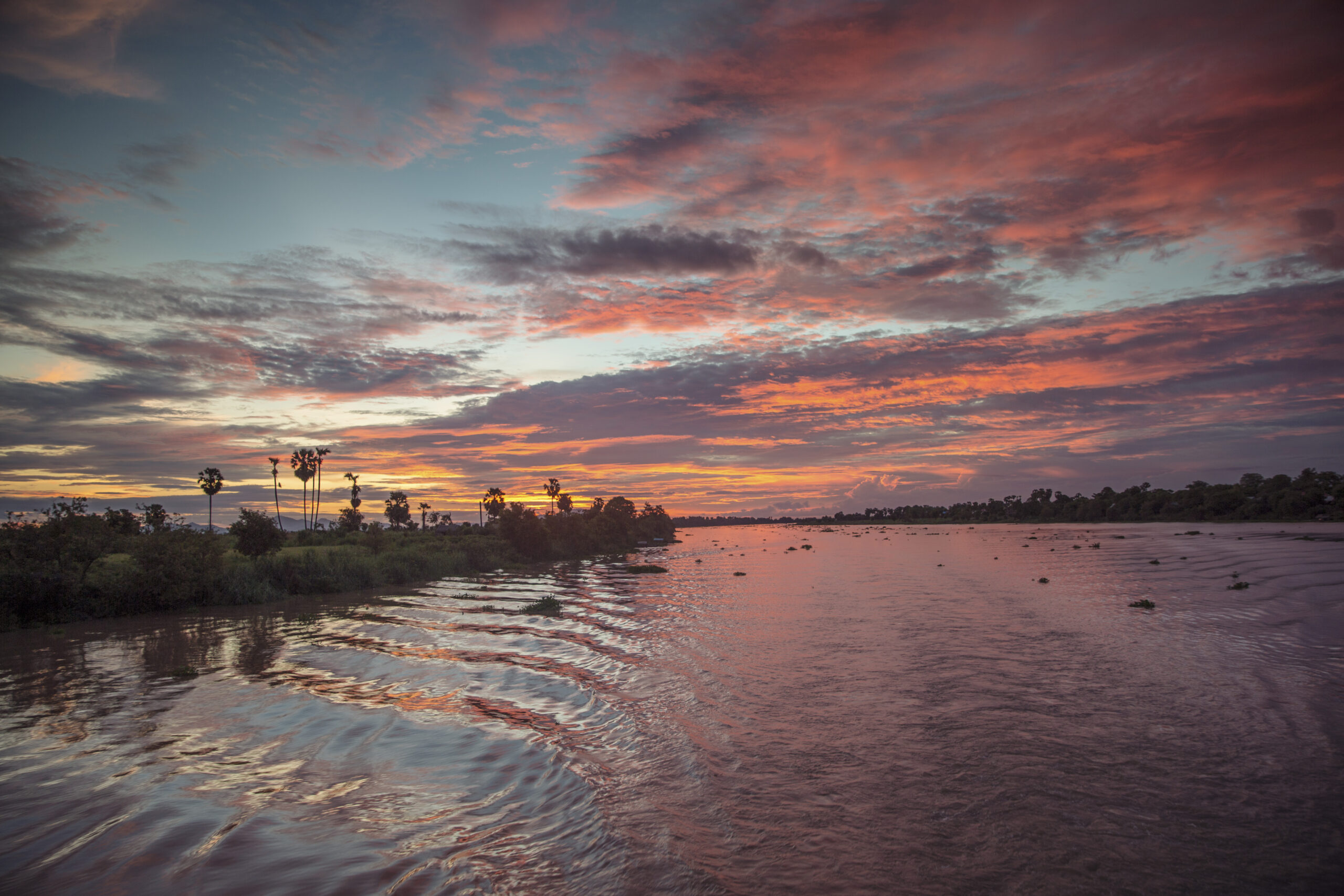 Cambodia Mekong River Toum Tiou II Sunset